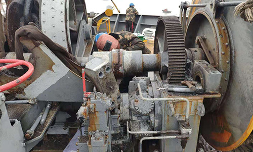 Maintenance of windlass winch